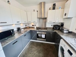 Kitchen- click for photo gallery